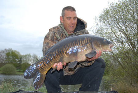 Stuart Leisi with a 20lb Linnear Mirror